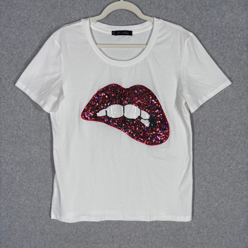 Sequin Savage Biting Lips‎ Shirt Medium White Red Graphic Tee Sparkle Glam Sexy